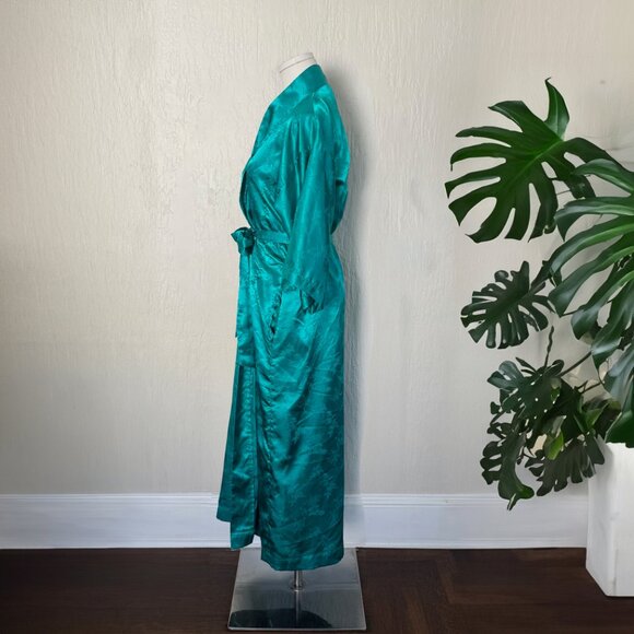 Vintage 1960's Saks Fifth Avenue Kimono-Style Silky Robe GORGEOUS! - Picture 6 of 9